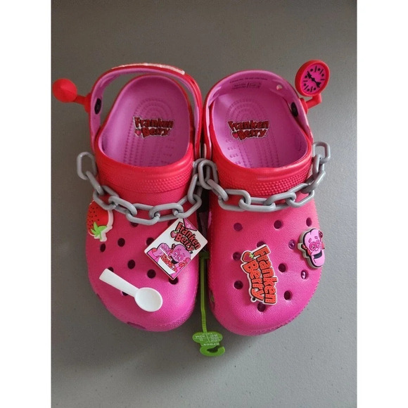New Crocs Classic Franken Berry Chain Clog Size M4/W6 Pink - Picture 1 of 11